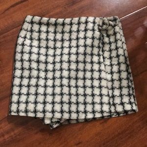 Forever 21 skirt shorts
